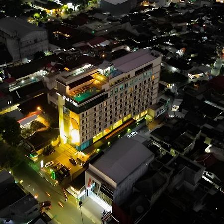 Java Lotus Hotel Jembel Exterior foto